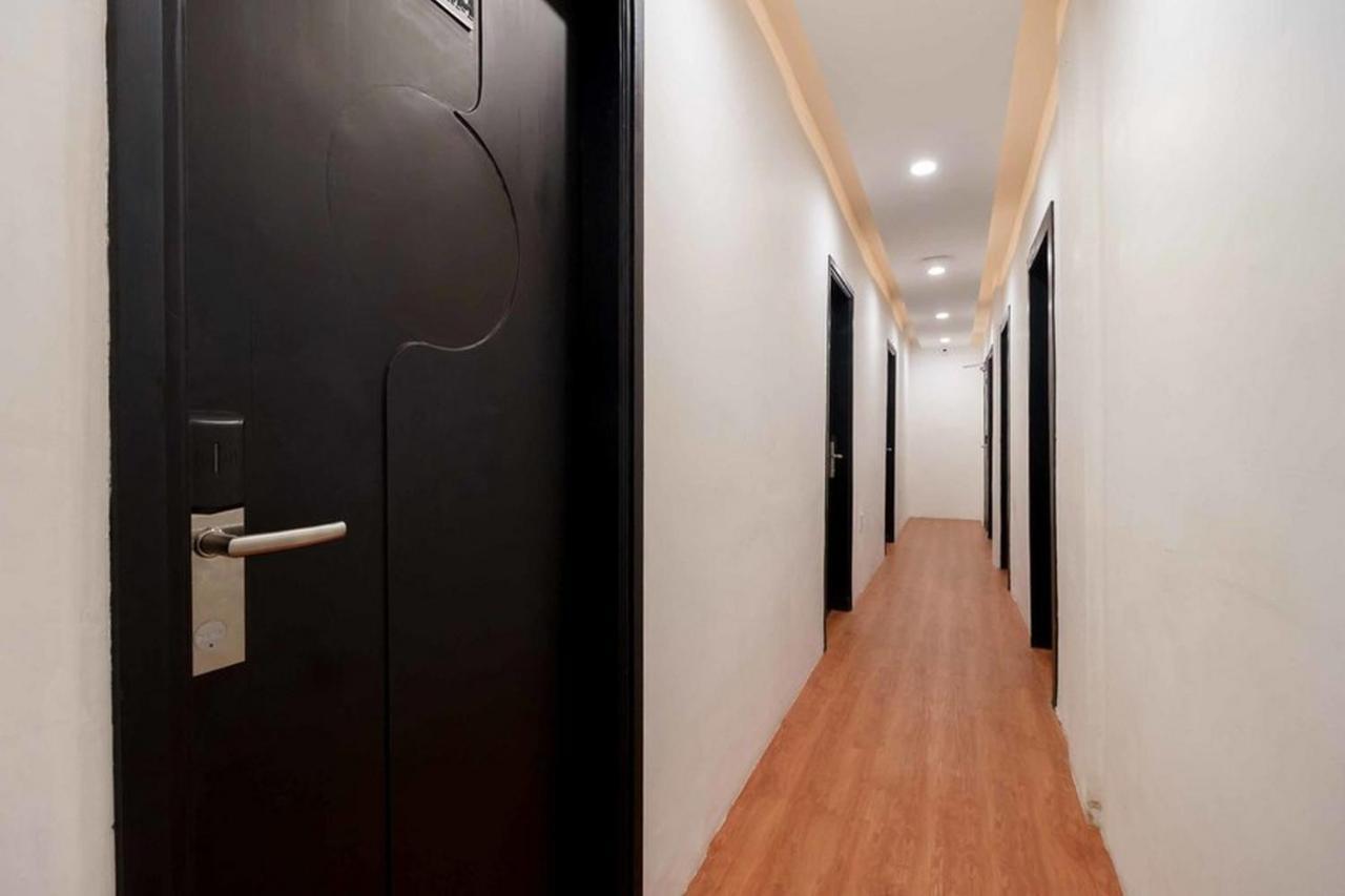 Pulauberayan Jotel Guest House Mitra Reddoorz מראה חיצוני תמונה